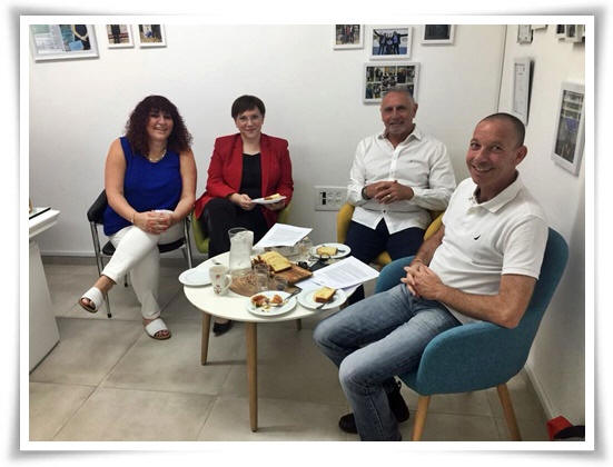 ישיבת עבודה 29/5/2018 - גבי נקבלי עם ח"כ טלי פלסקוב, ורדה לבקוביץ ויואל זיו